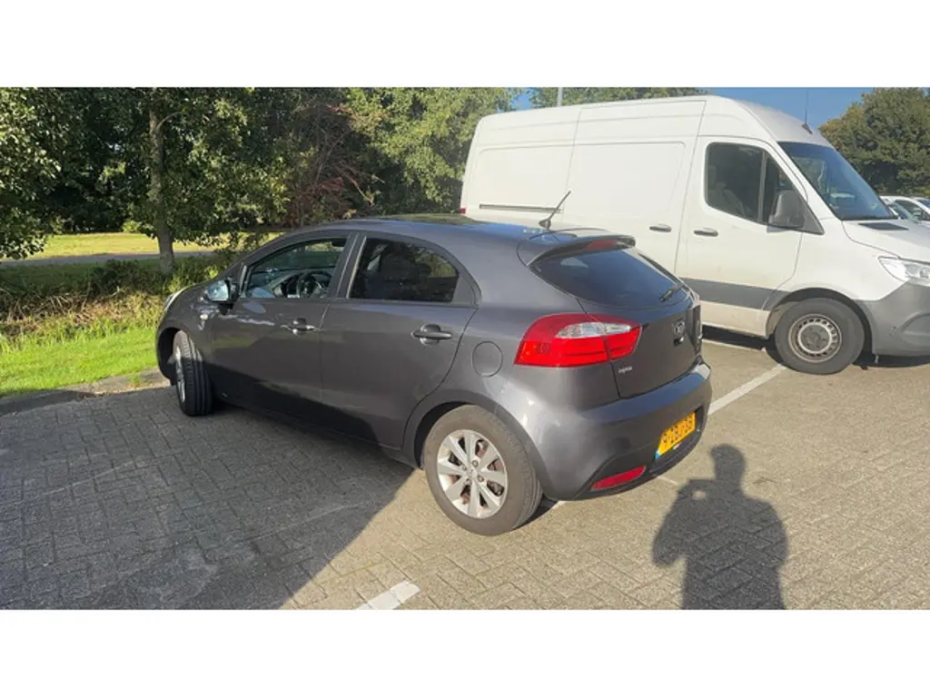 Kia Rio 2