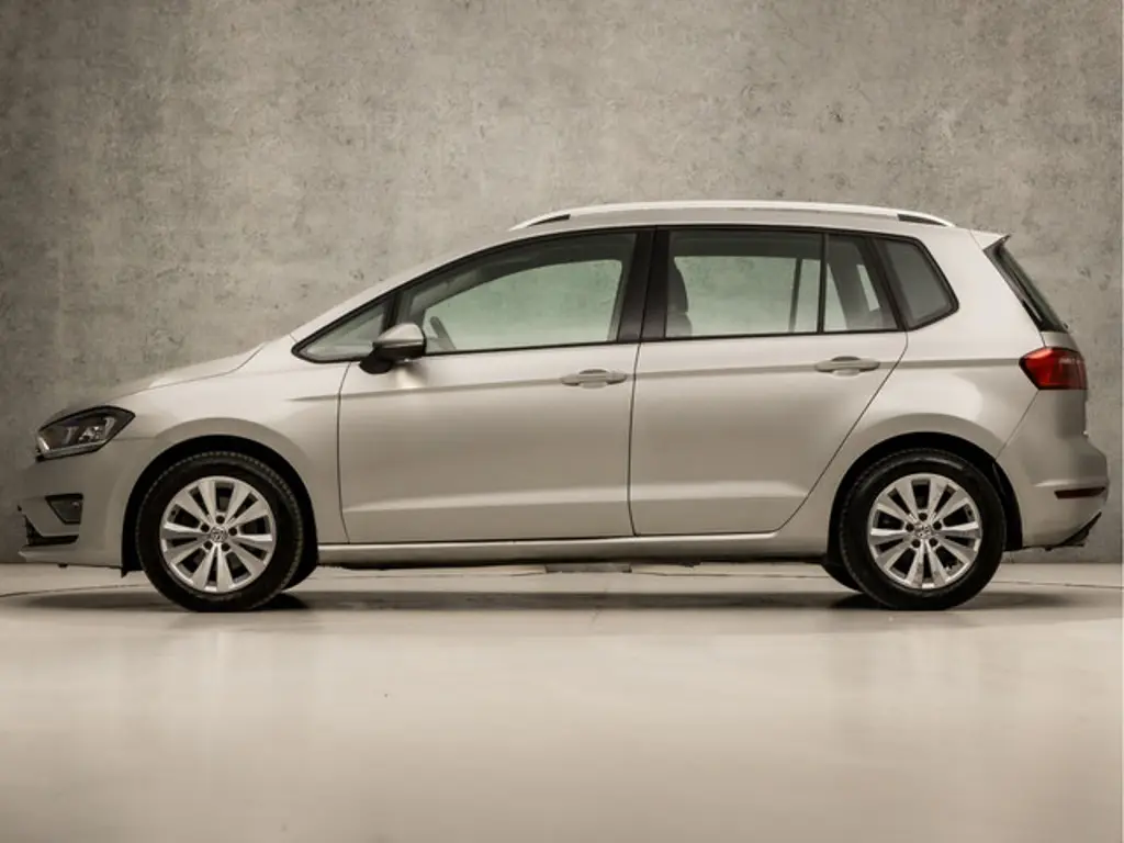 Volkswagen Golf Sportsvan 2