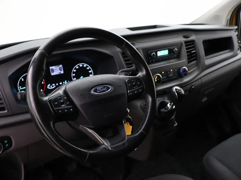 Ford Transit Custom 3