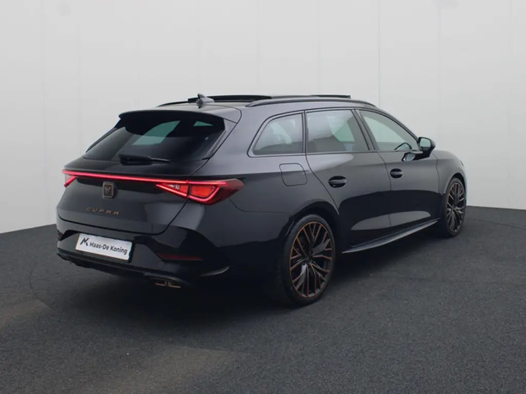CUPRA Leon Sportstourer 2