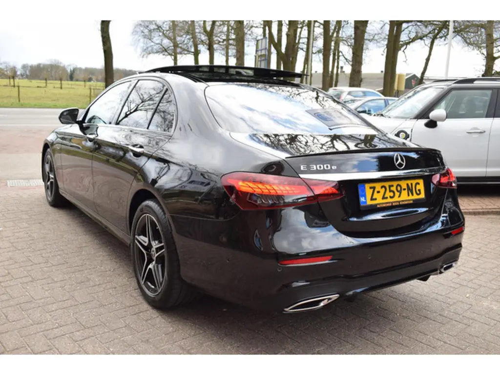 Mercedes-Benz E-Klasse 3