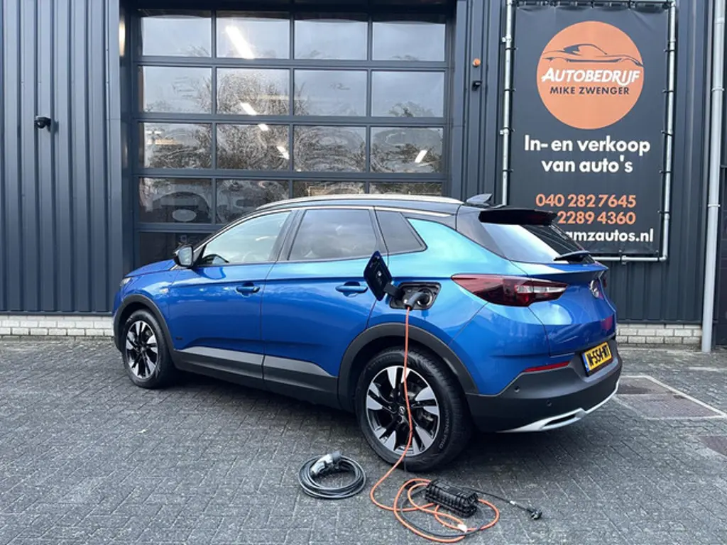Opel Grandland X 2