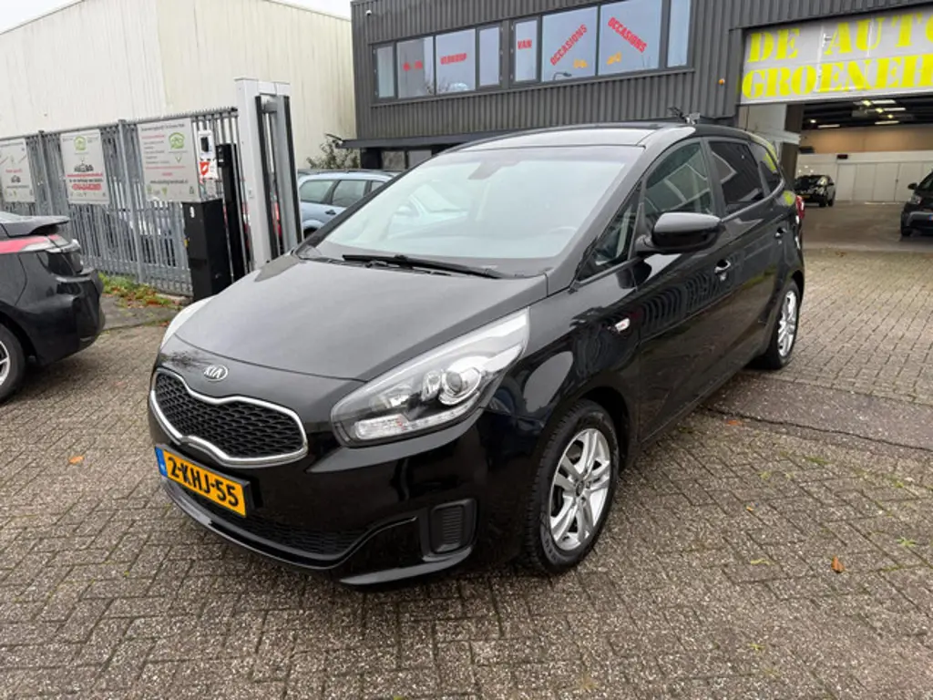 Kia Carens