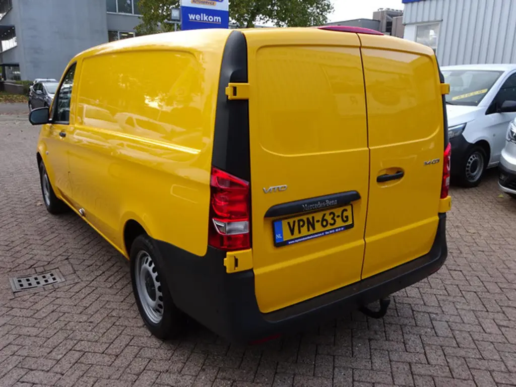 Mercedes-Benz Vito 3