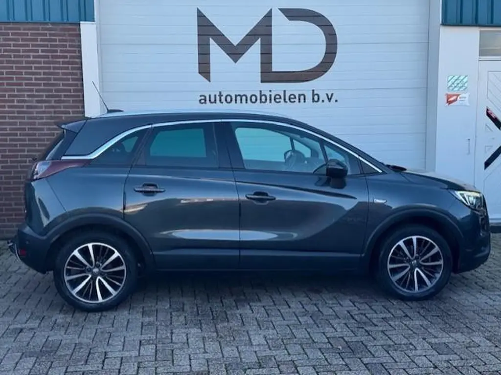 Opel Crossland X 2