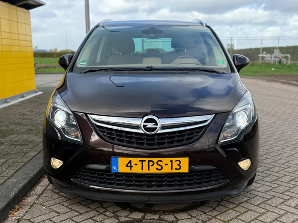 Opel Zafira 2