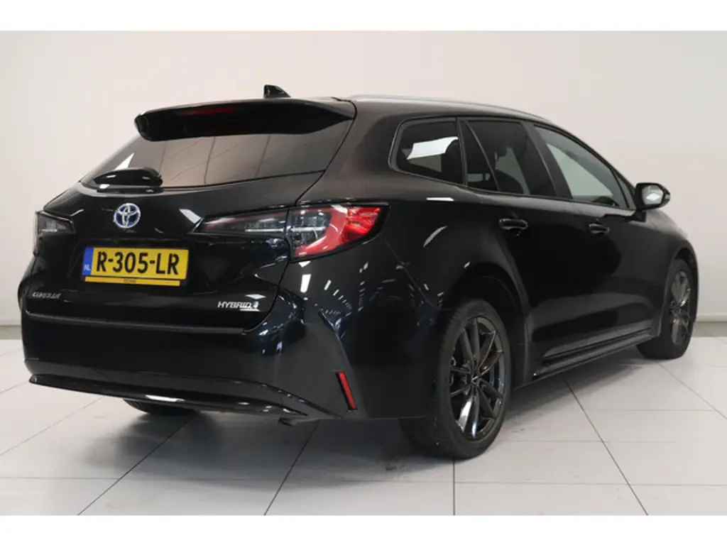 Toyota Corolla Touring Sports 2