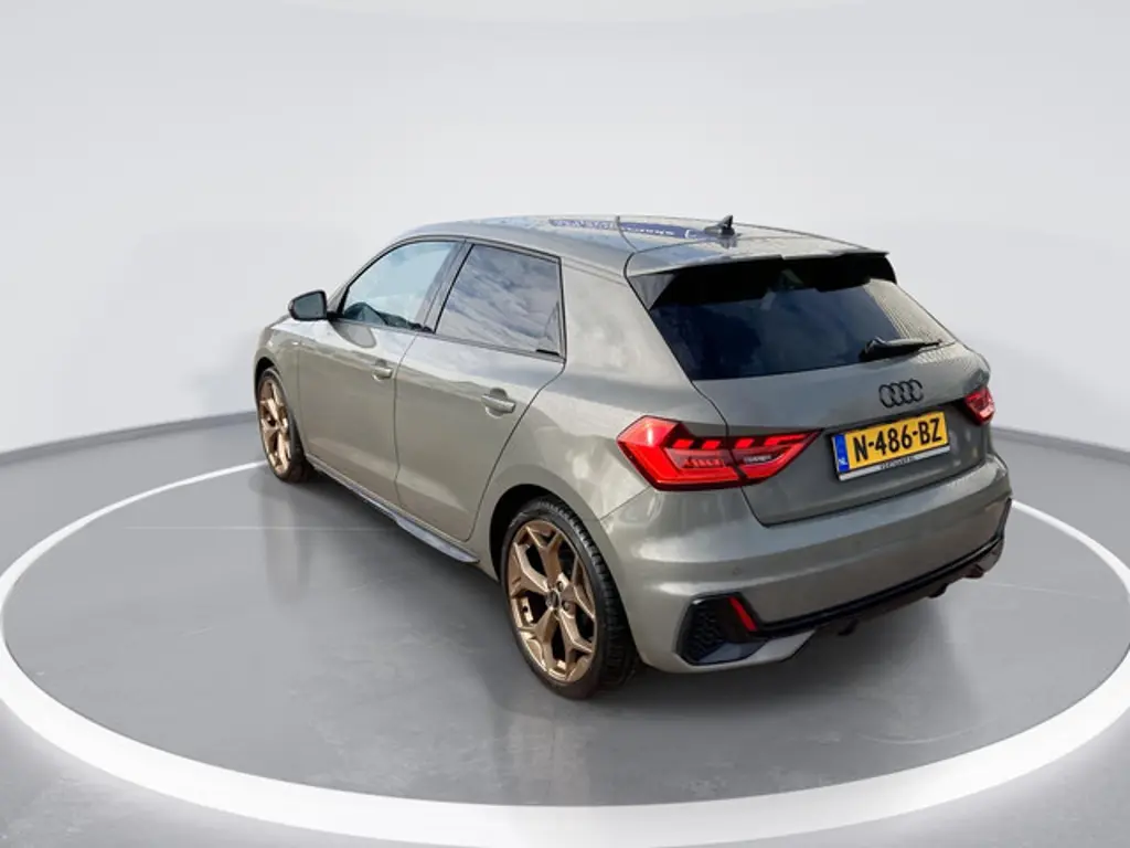 Audi A1 Sportback 2