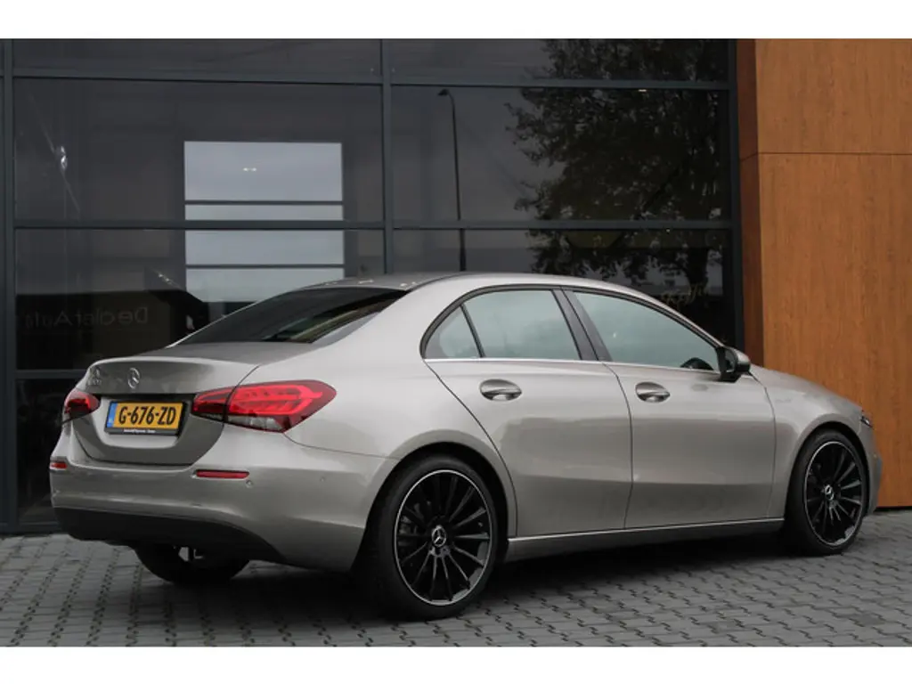 Mercedes-Benz A-Klasse 3