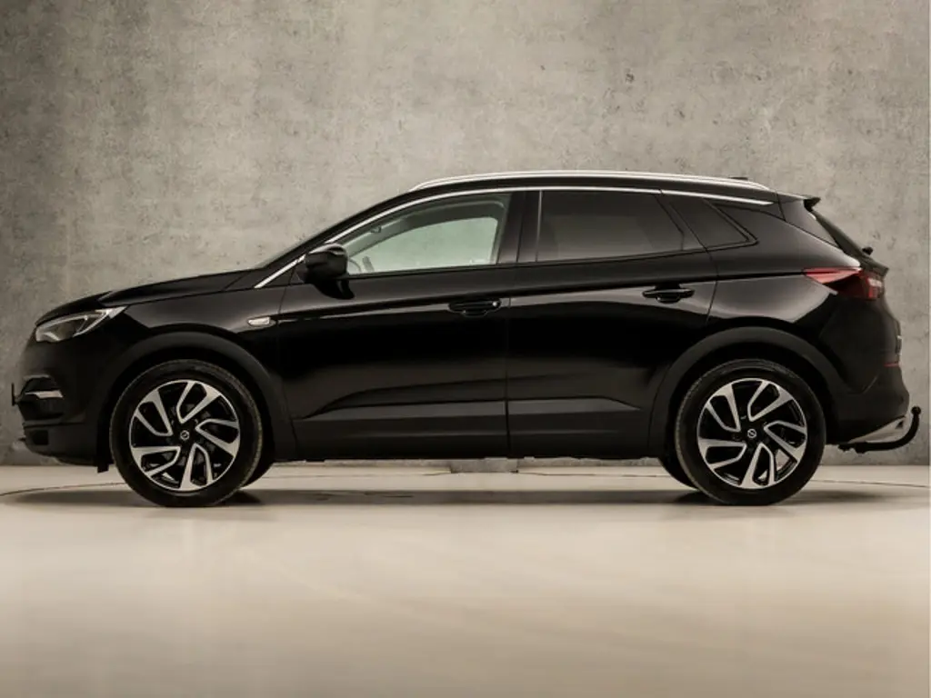 Opel Grandland X 2