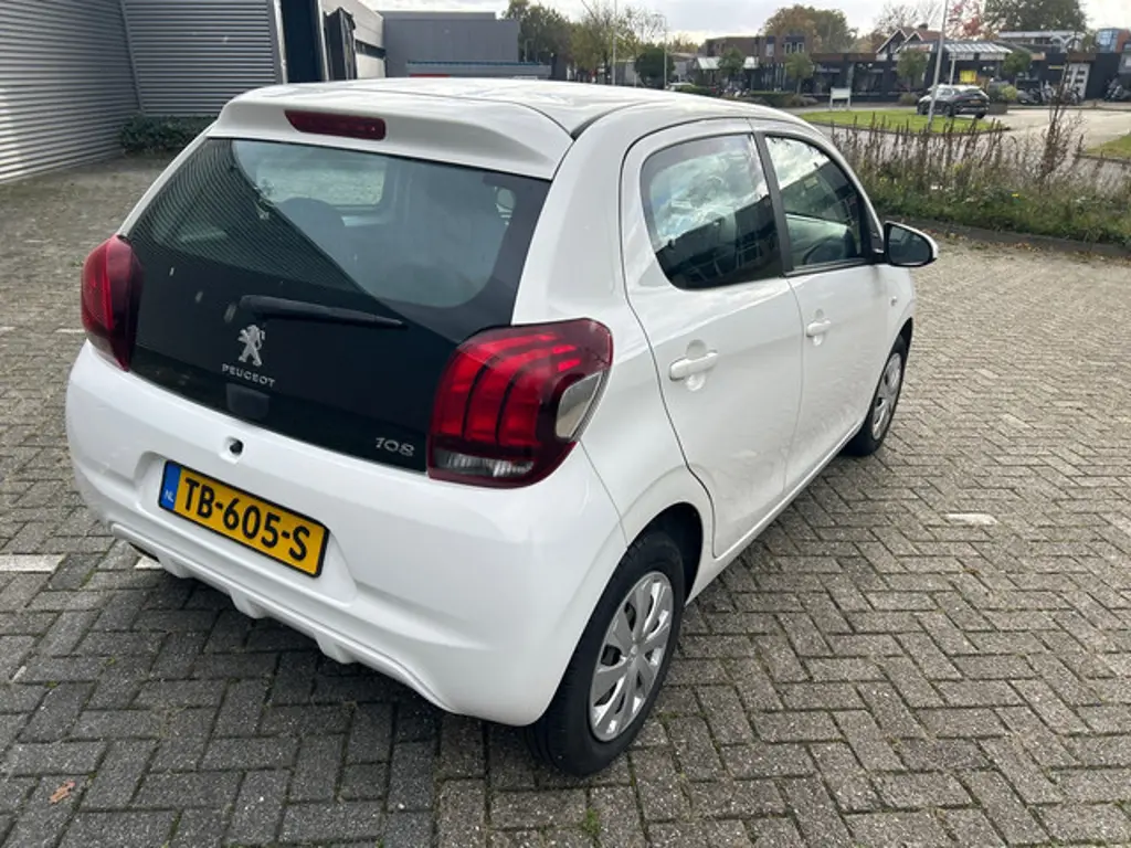 Peugeot 108 2