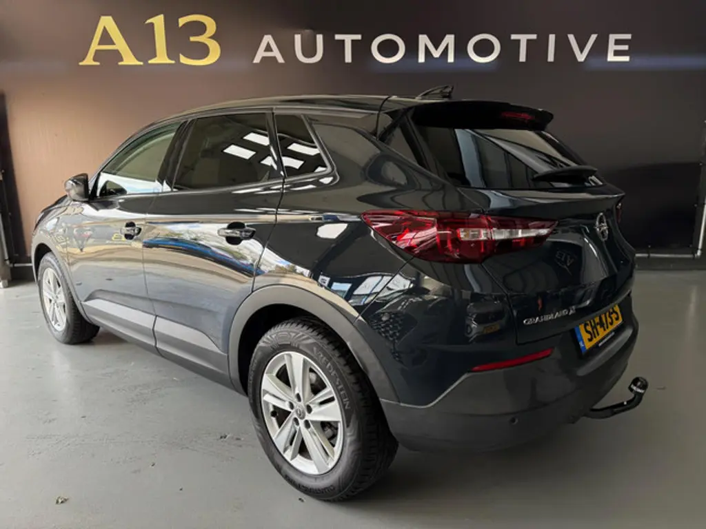 Opel Grandland X 3