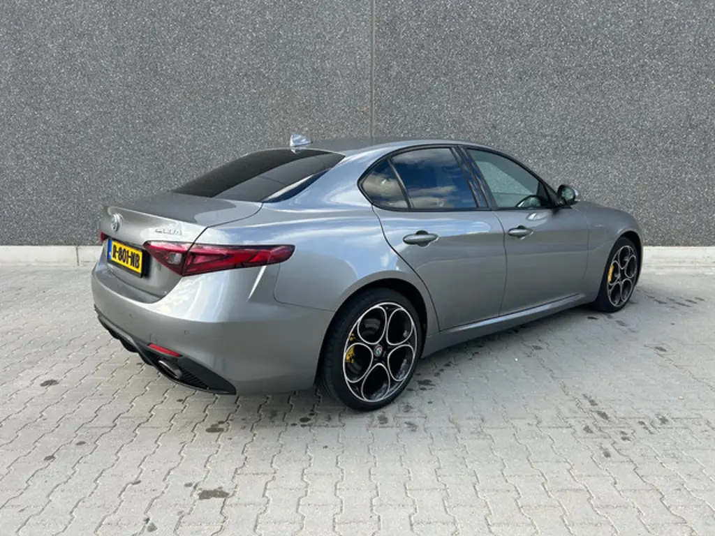 Alfa Romeo Giulia 3