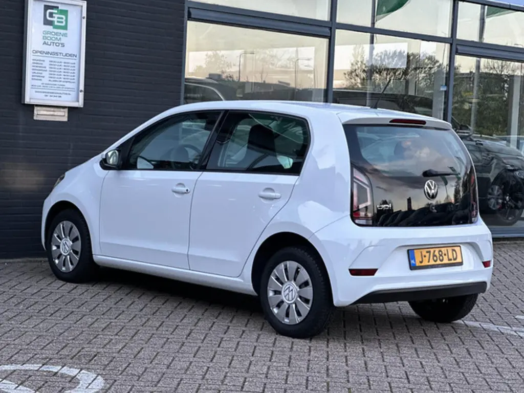 Volkswagen up! 3