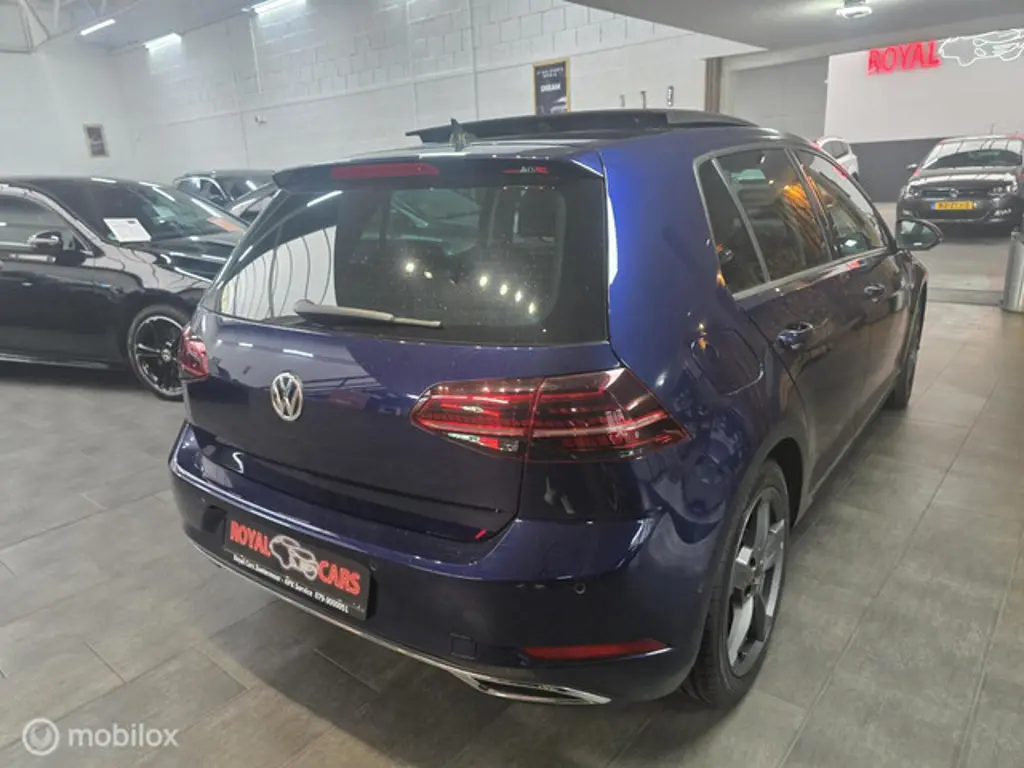 Volkswagen Golf 2
