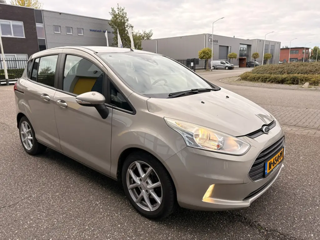 Ford B-MAX 2