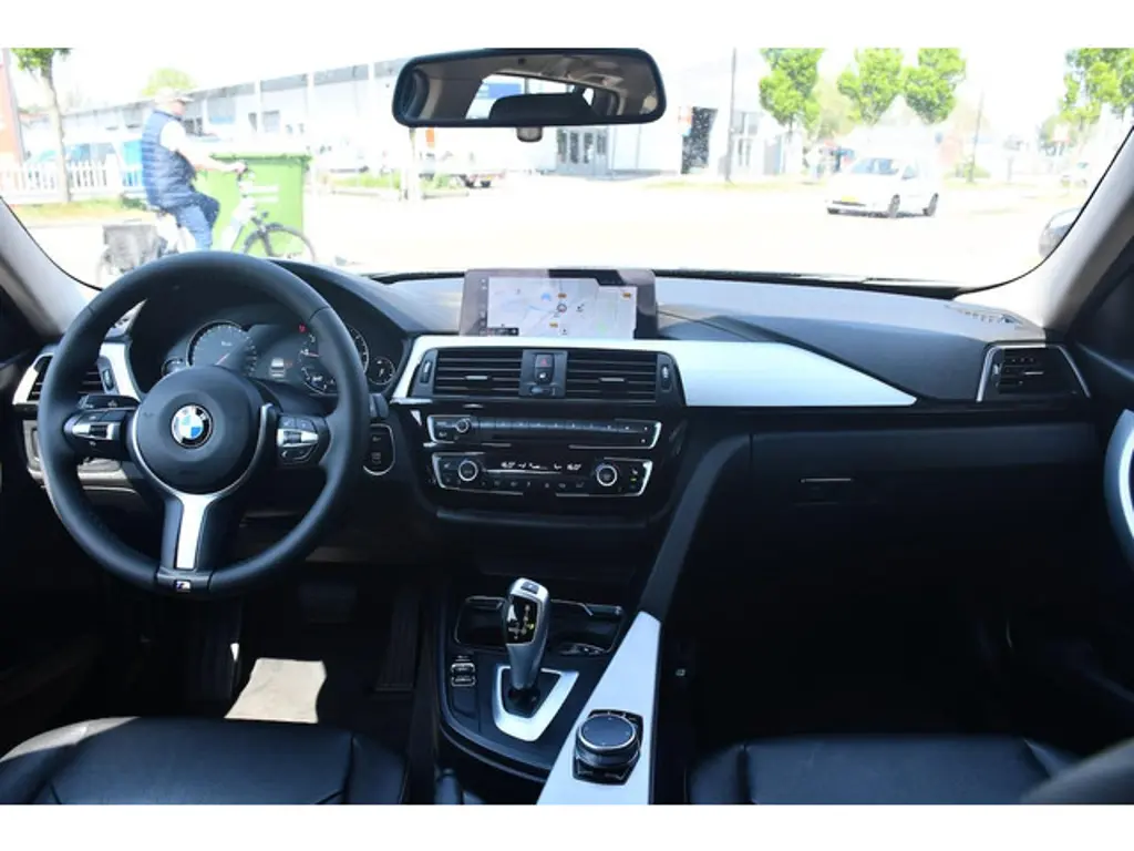 BMW 3 Serie 2