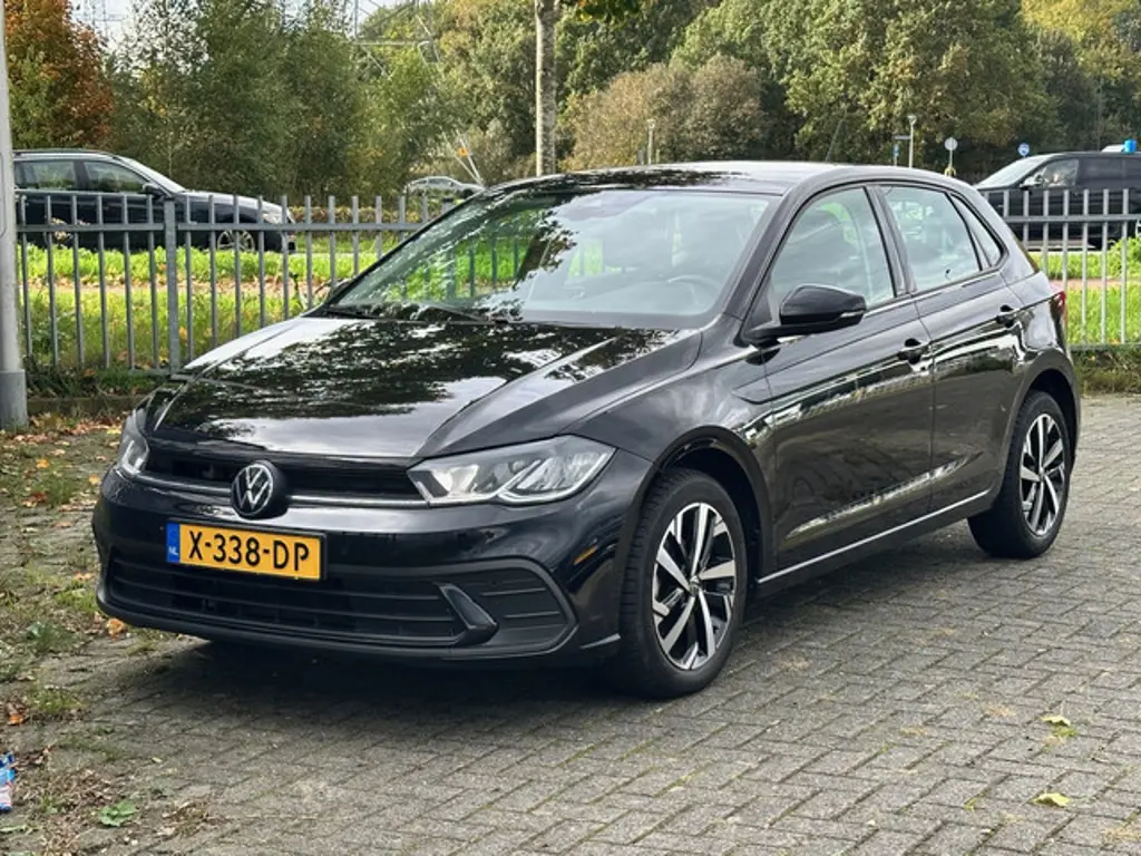 Volkswagen Polo 2