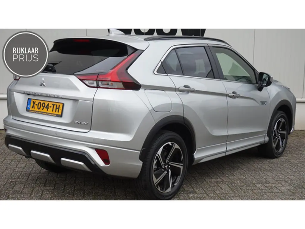 Mitsubishi Eclipse Cross 2
