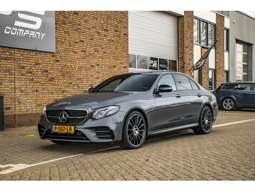 Mercedes-Benz E-Klasse 2