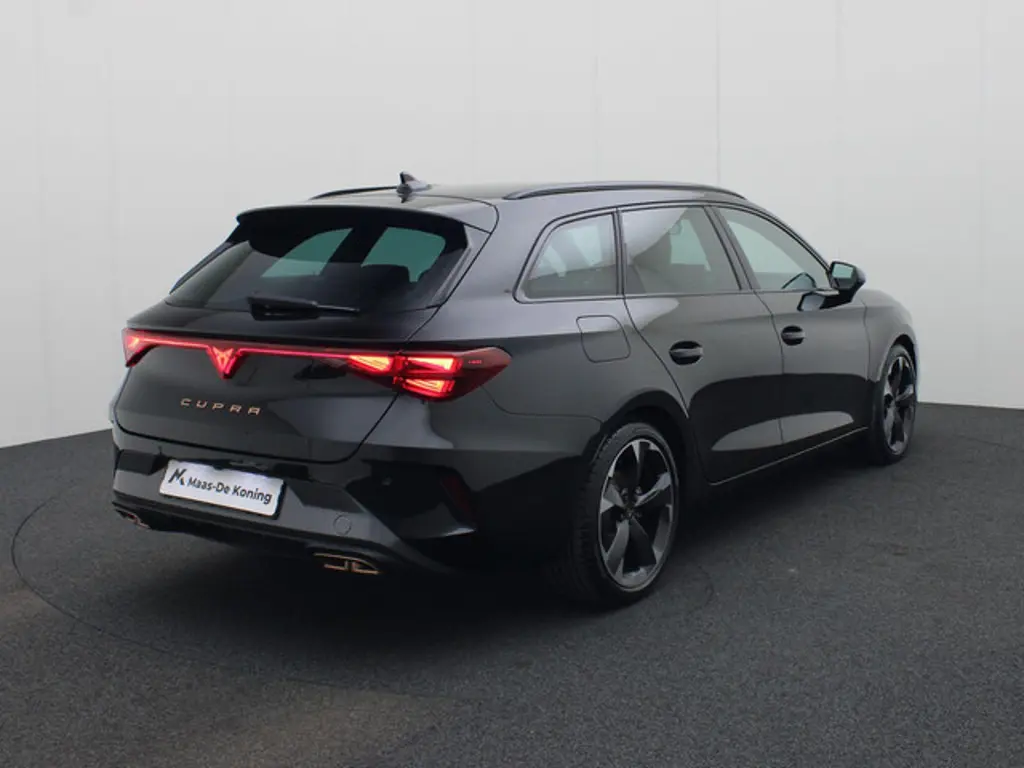 CUPRA Leon Sportstourer 2