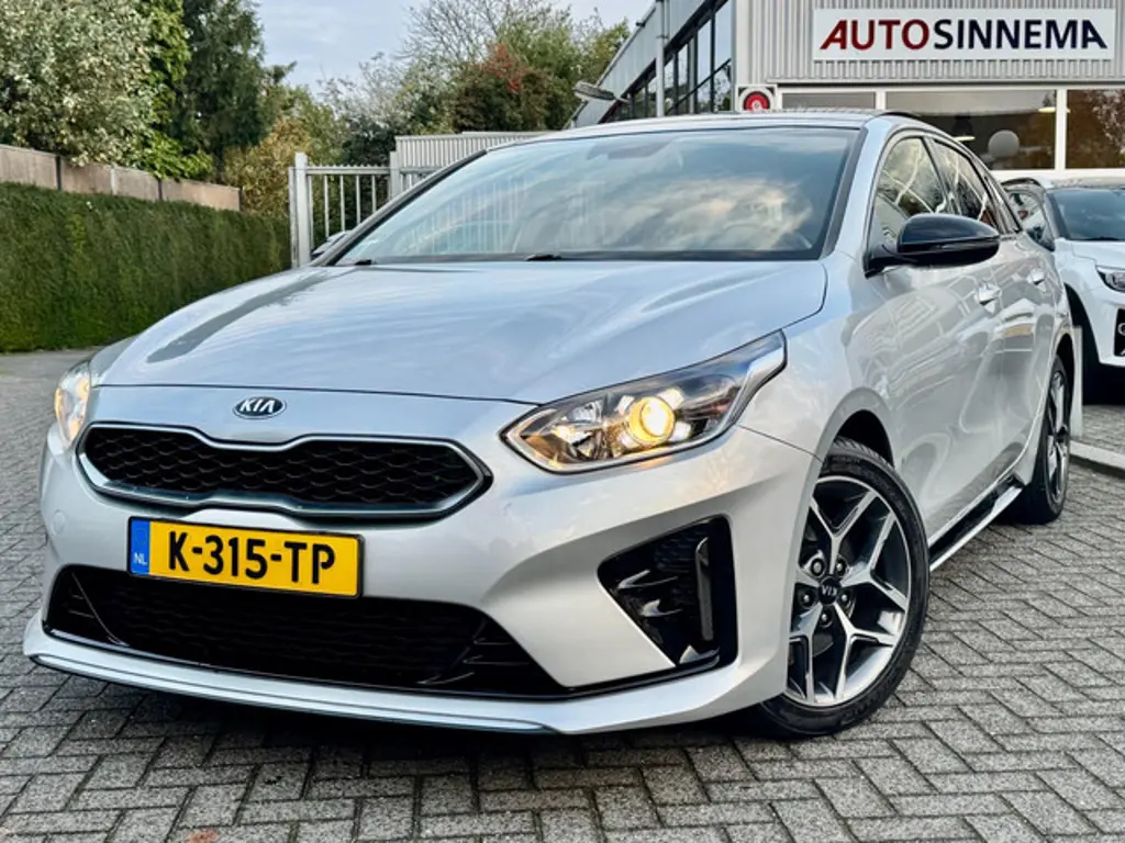Kia ProCeed