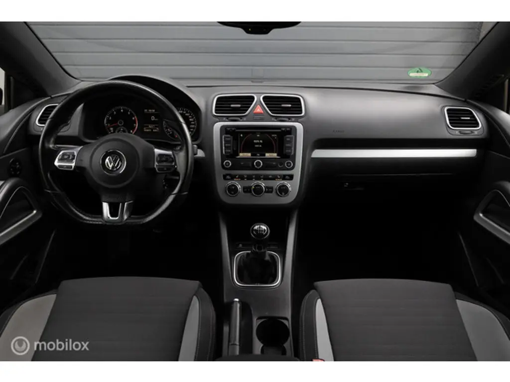 Volkswagen Scirocco 2