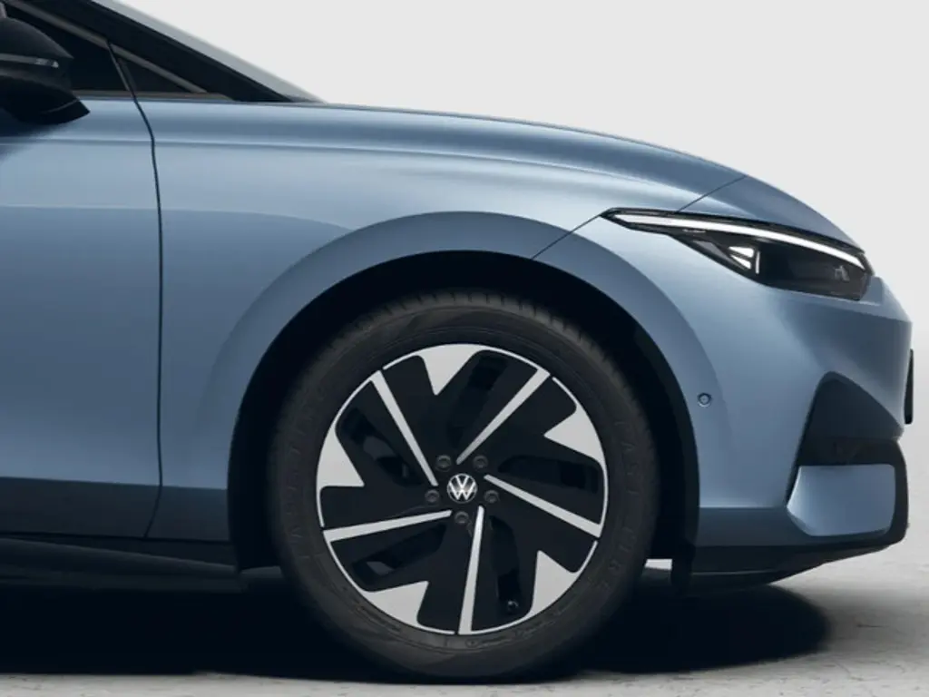 Volkswagen ID.7 3