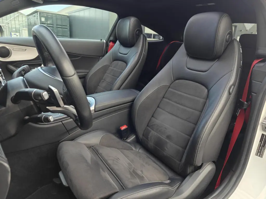 Mercedes-Benz C-Klasse 2