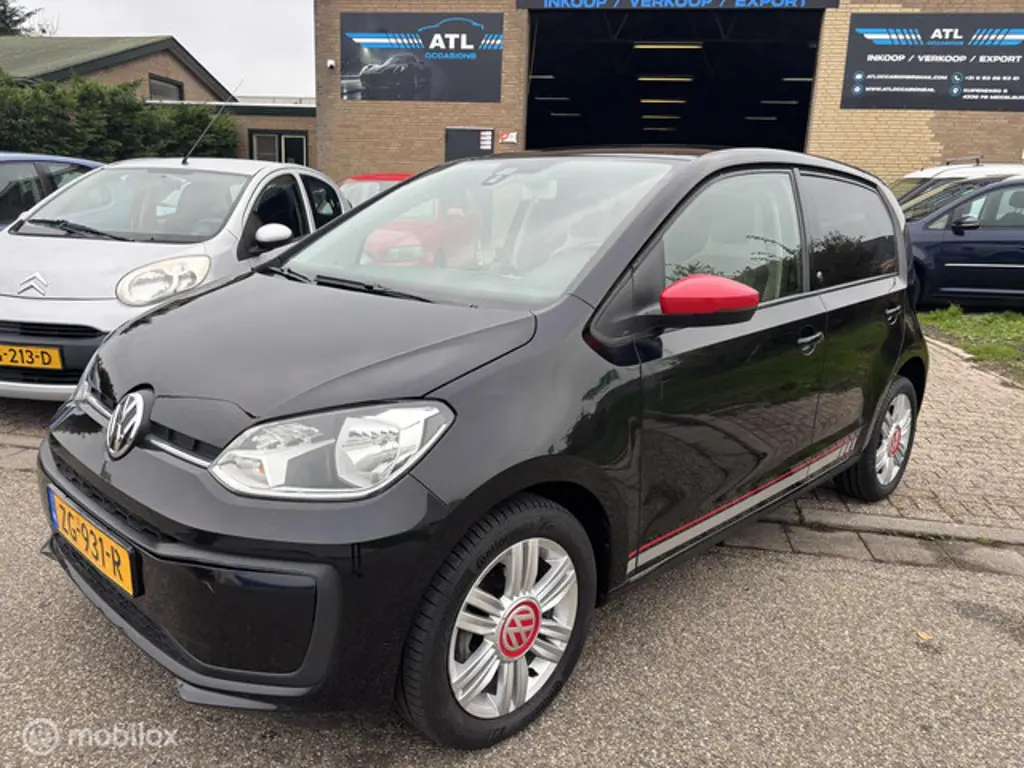 Volkswagen up! 3