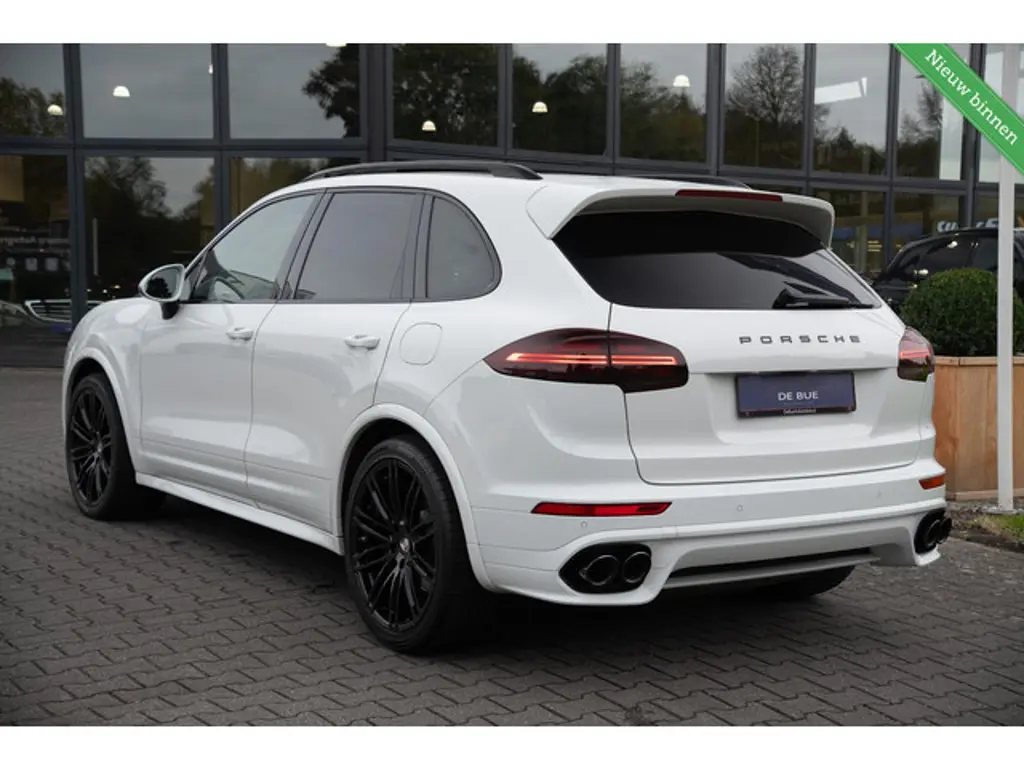 Porsche Cayenne 3