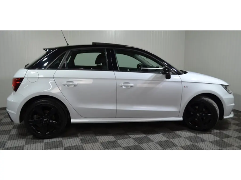 Audi A1 Sportback 2