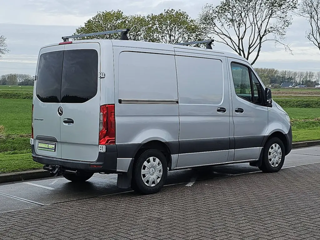 Mercedes-Benz Sprinter 3