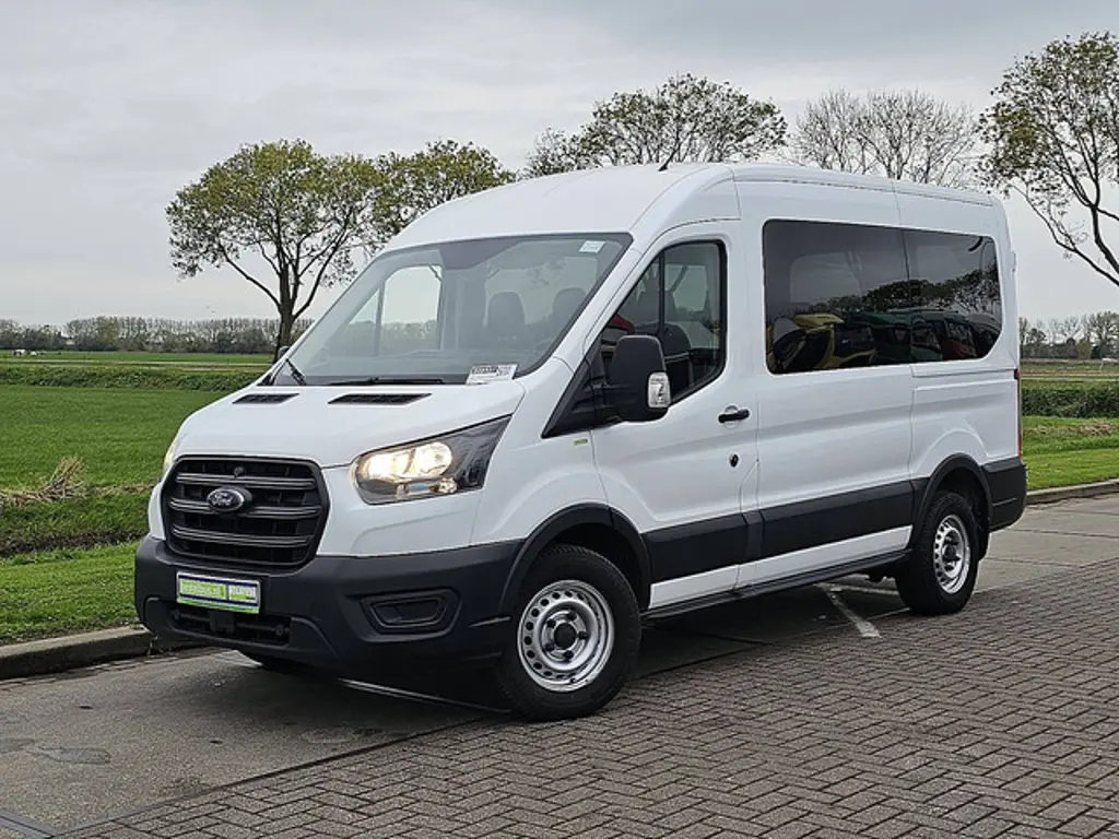 Ford Transit 2