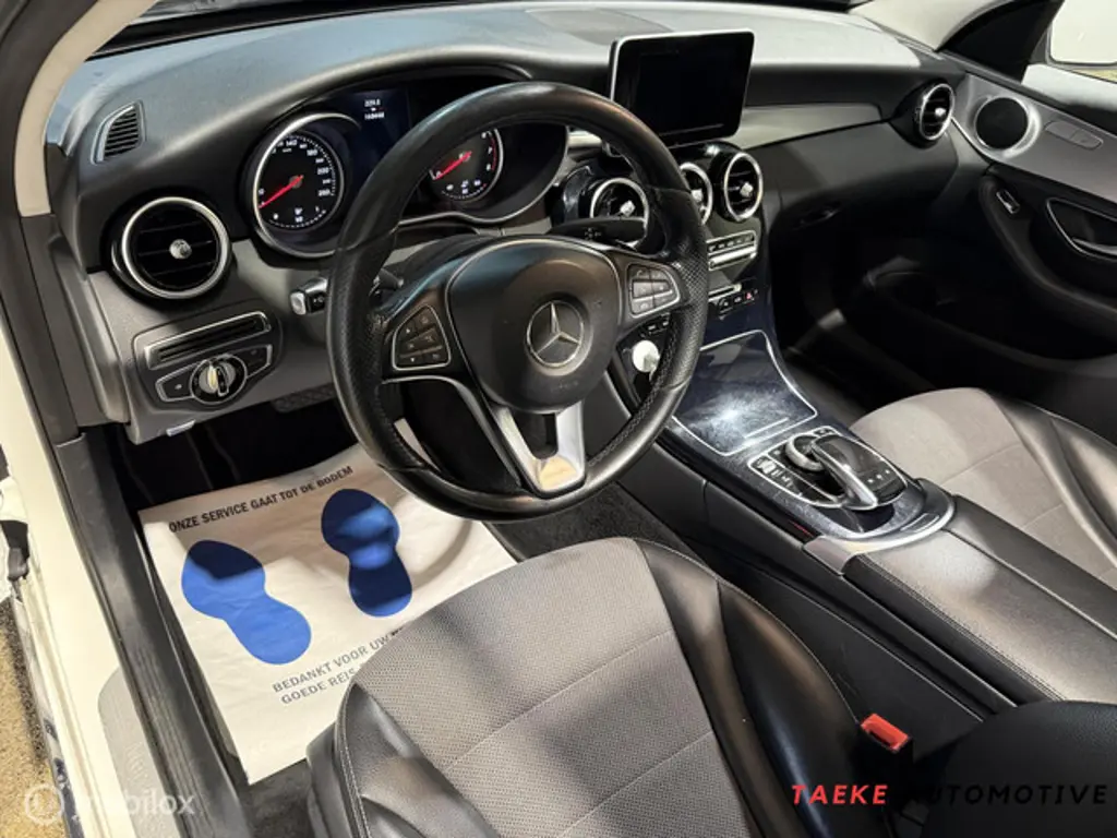 Mercedes-Benz C-Klasse 3