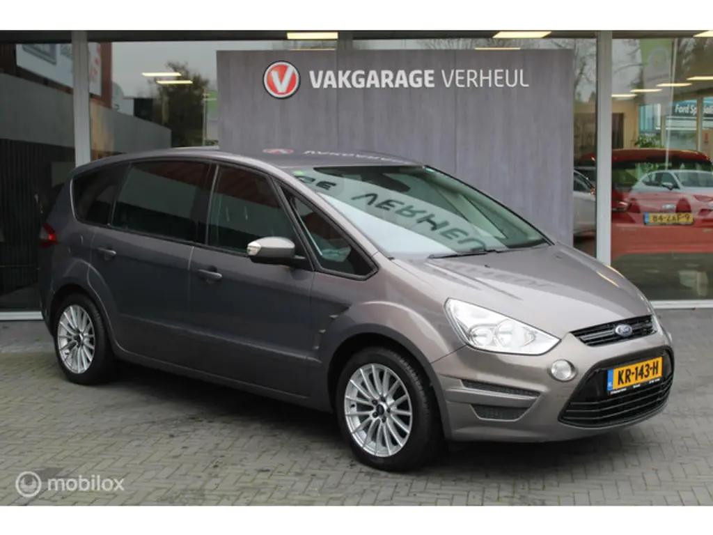 Ford S-Max 2