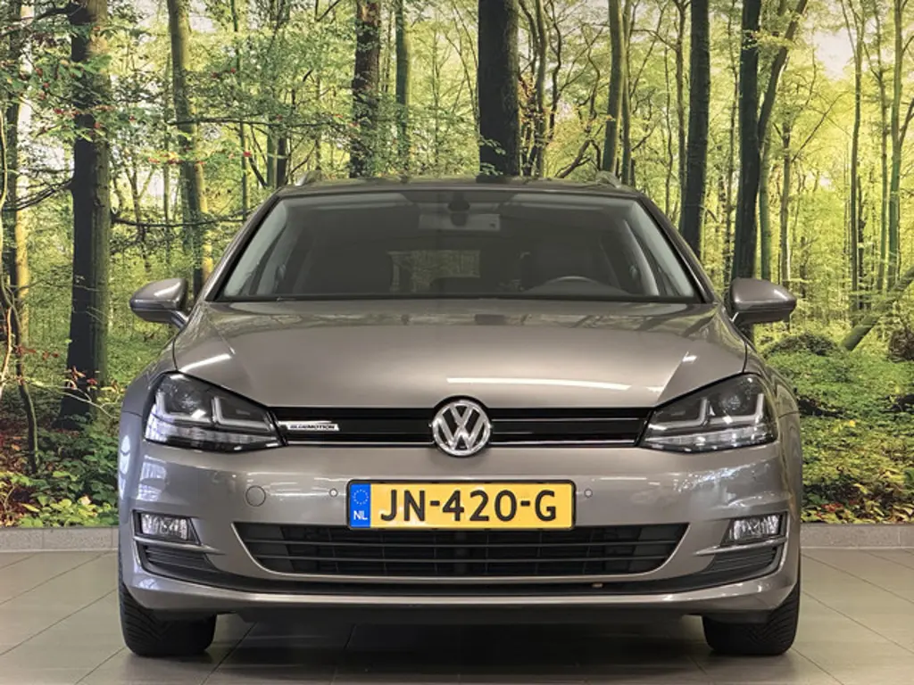 Volkswagen Golf 2