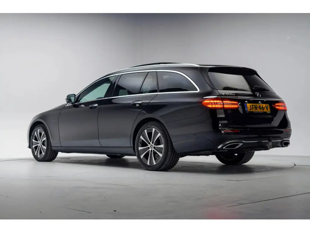 Mercedes-Benz E-Klasse 3