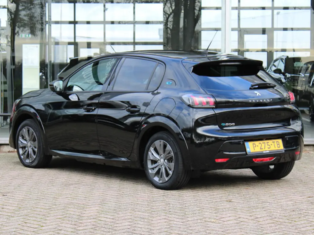 Peugeot e-208 2