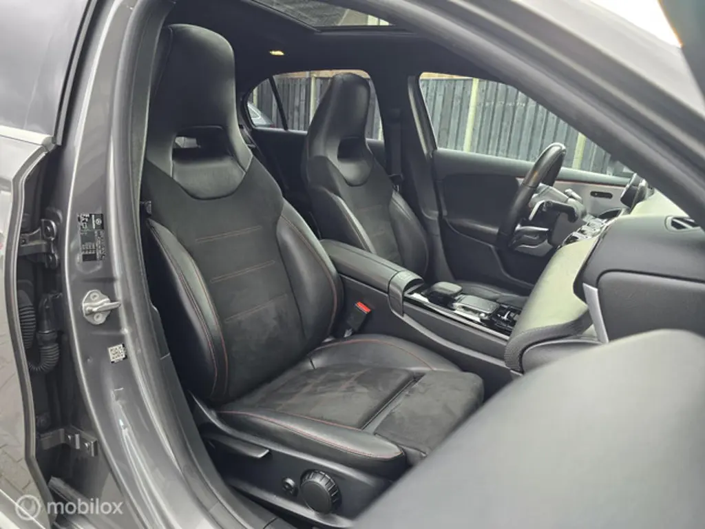 Mercedes-Benz A-Klasse 3