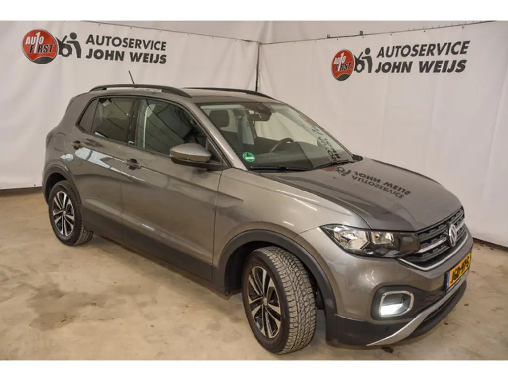 Volkswagen T-Cross 2