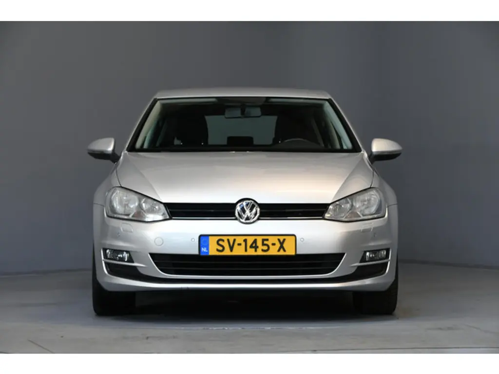 Volkswagen Golf 2