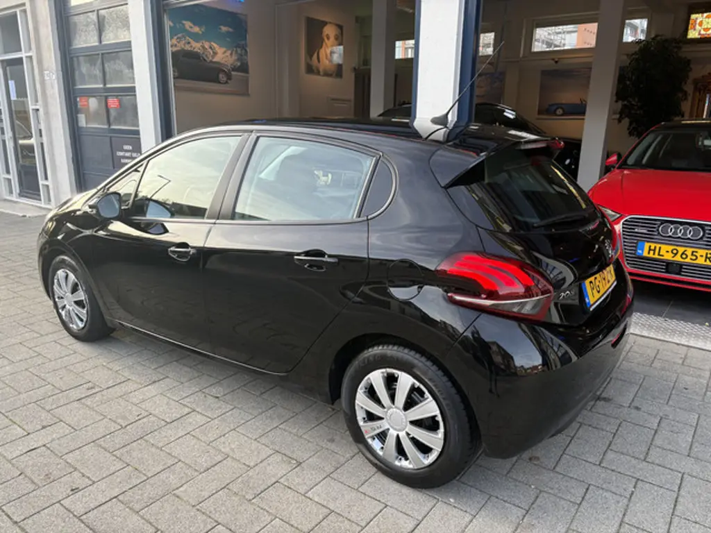 Peugeot 208 3