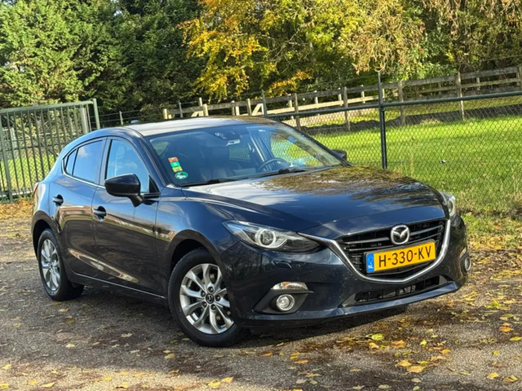 Mazda 3
