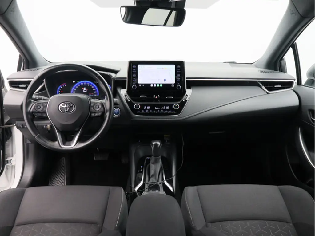 Toyota Corolla Touring Sports 2