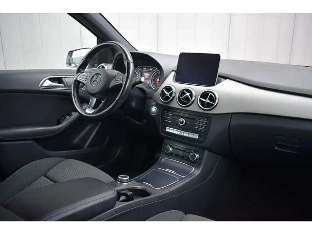 Mercedes-Benz B-Klasse 2