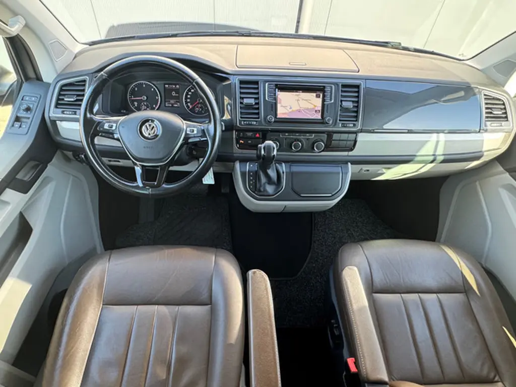 Volkswagen Transporter 2