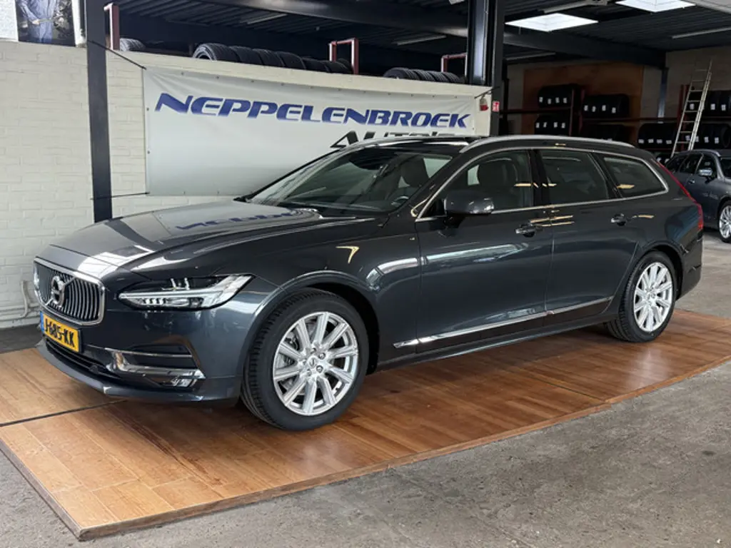 Volvo V90