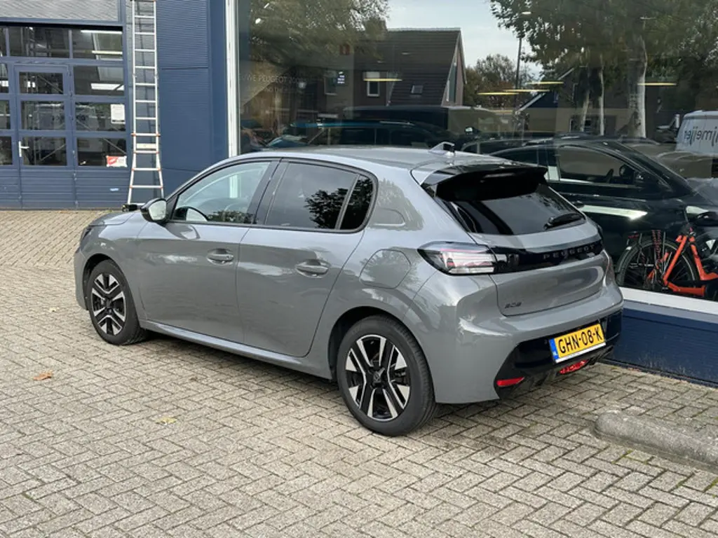 Peugeot 208 3