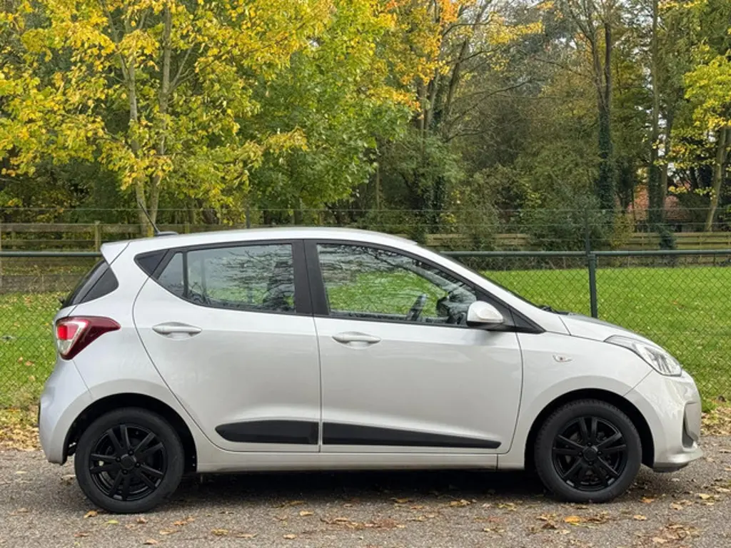 Hyundai i10 2